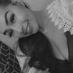 Meet your Posher, Alicia